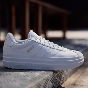 NWT ADIDAS VL Court Bold Shoes!